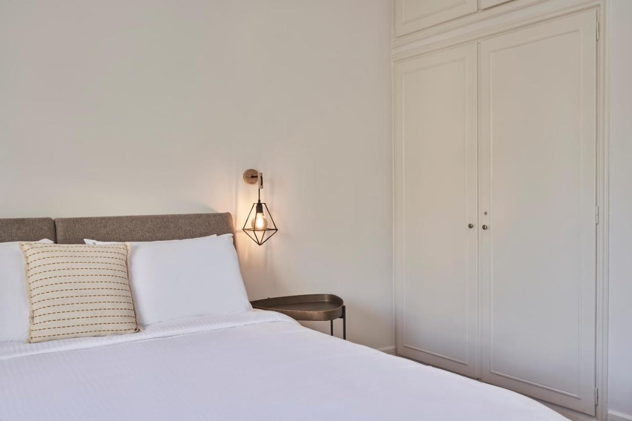 Chic N Bright 3Bd Apt With Hilton View Афины Экстерьер фото